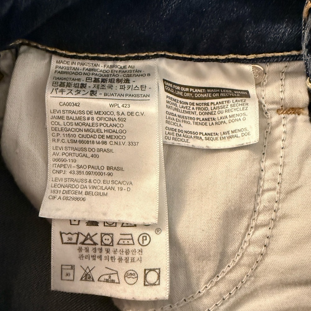 Levi’s High Rise Skinny Jeans - Picture 8 of 9